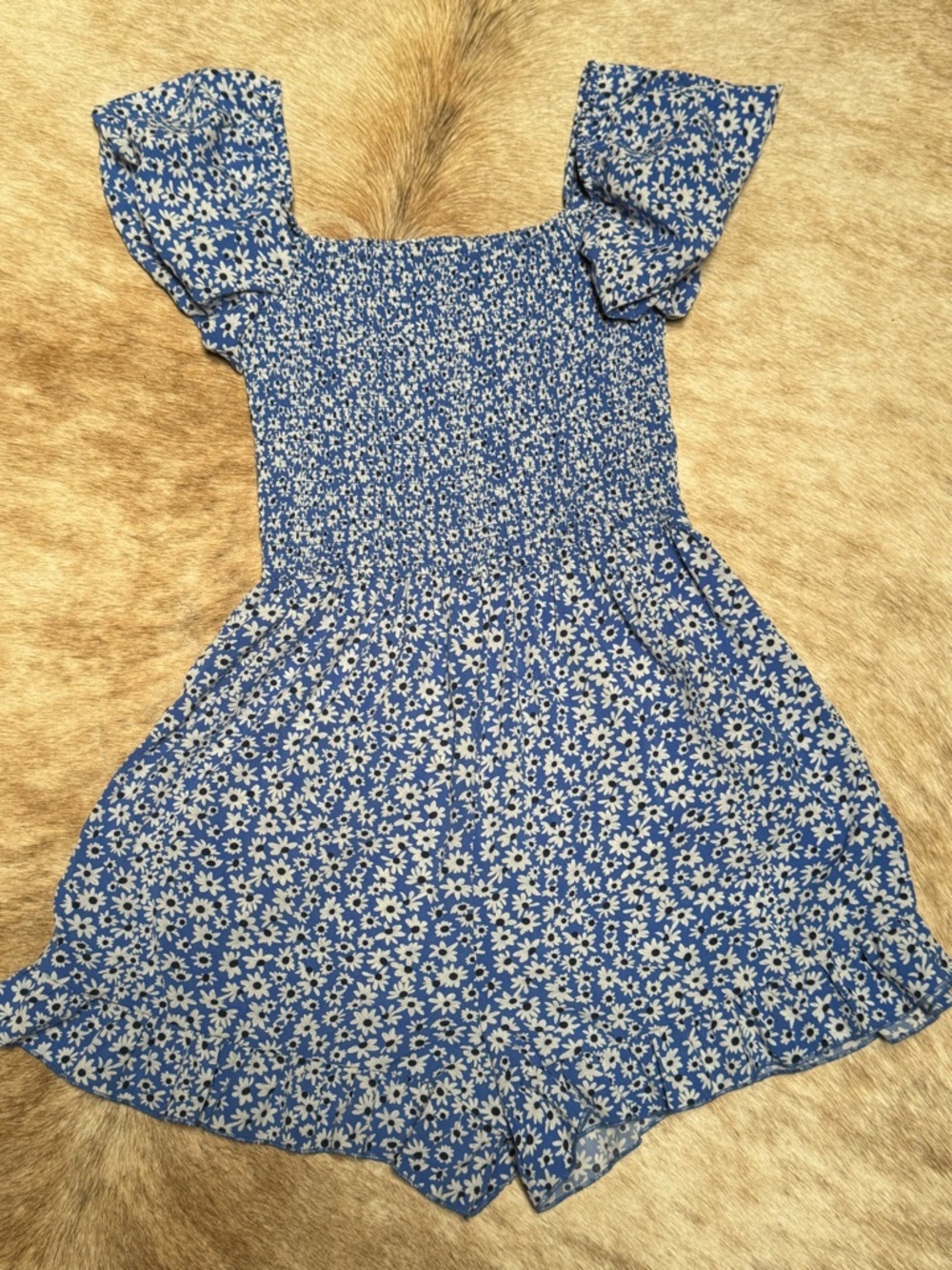 Women’s Blue Floral Smocked Short romper